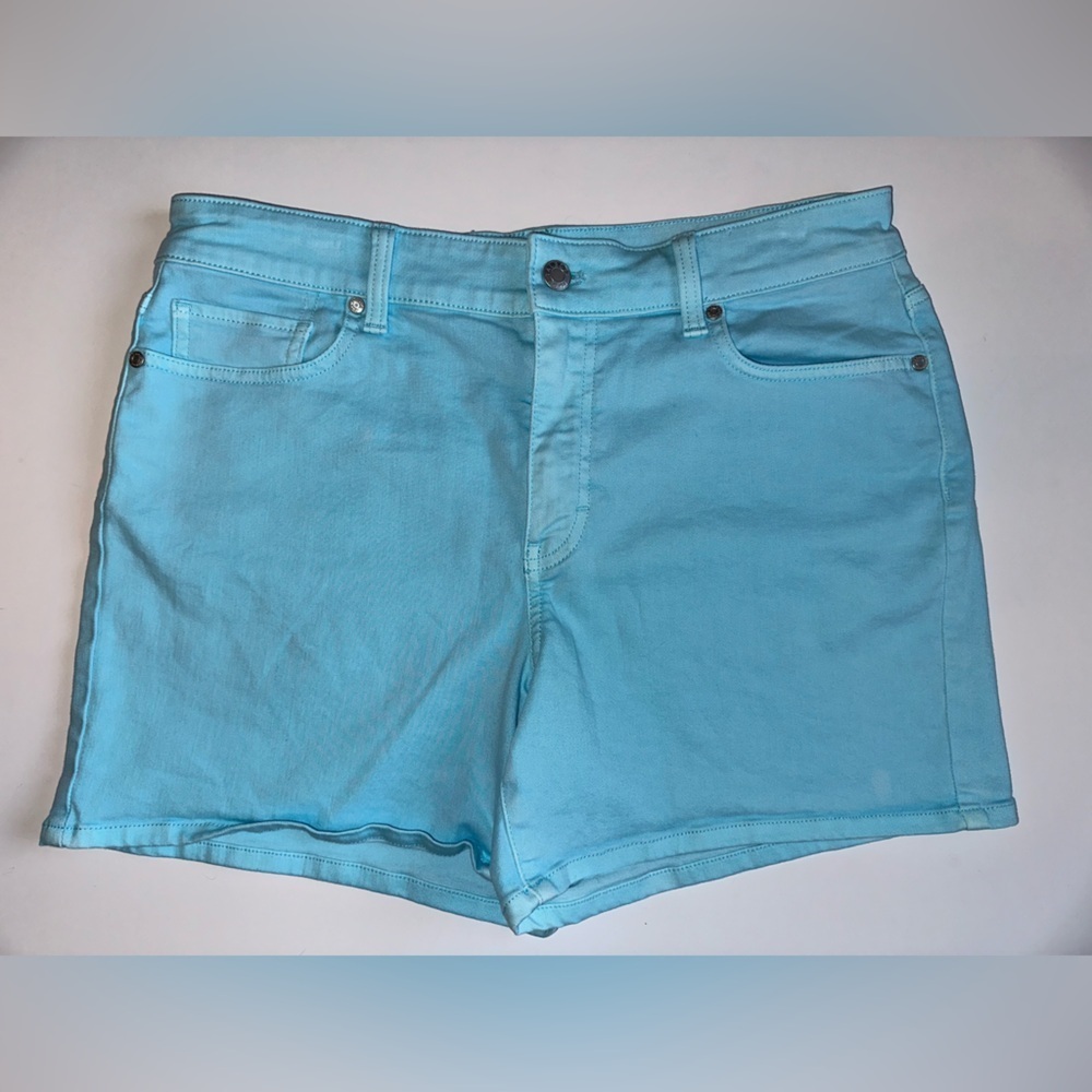 Talbots Women’s Denim Shorts Size 10P Petite Relaxed Girlfriend Bright Blue 4.5”